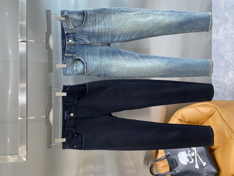 l0vis Vvtt0n jeans